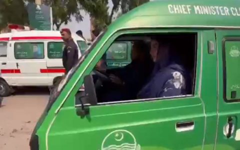 Maryam Nawaz launches 'Clinics on Wheels' project