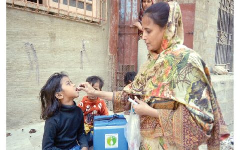 a lady health worker administers polio vaccine to a child in a karachi neighbourhood on monday photo jalal qureshi express