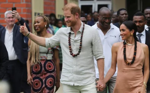 Prince Harry and Meghan talk mental health on first Nigeria visit